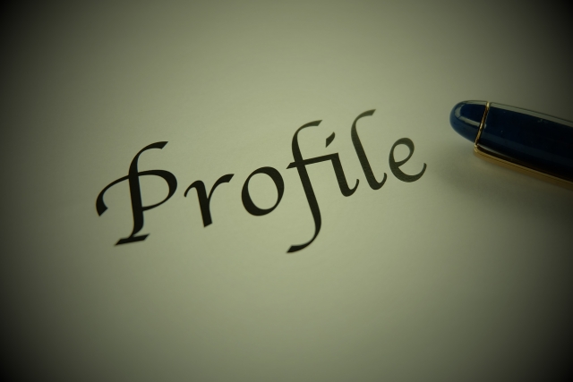 プロフィール